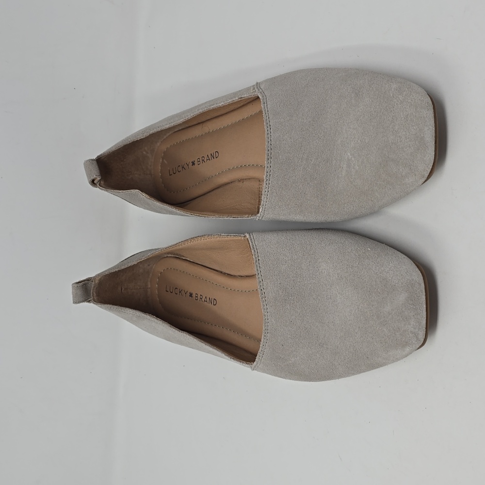 Lucky Brand Daymein Grey Flats Women's Size 10. - Picture 2 of 5